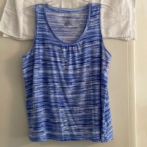 Sonoma top. Blue and white. Size XL.